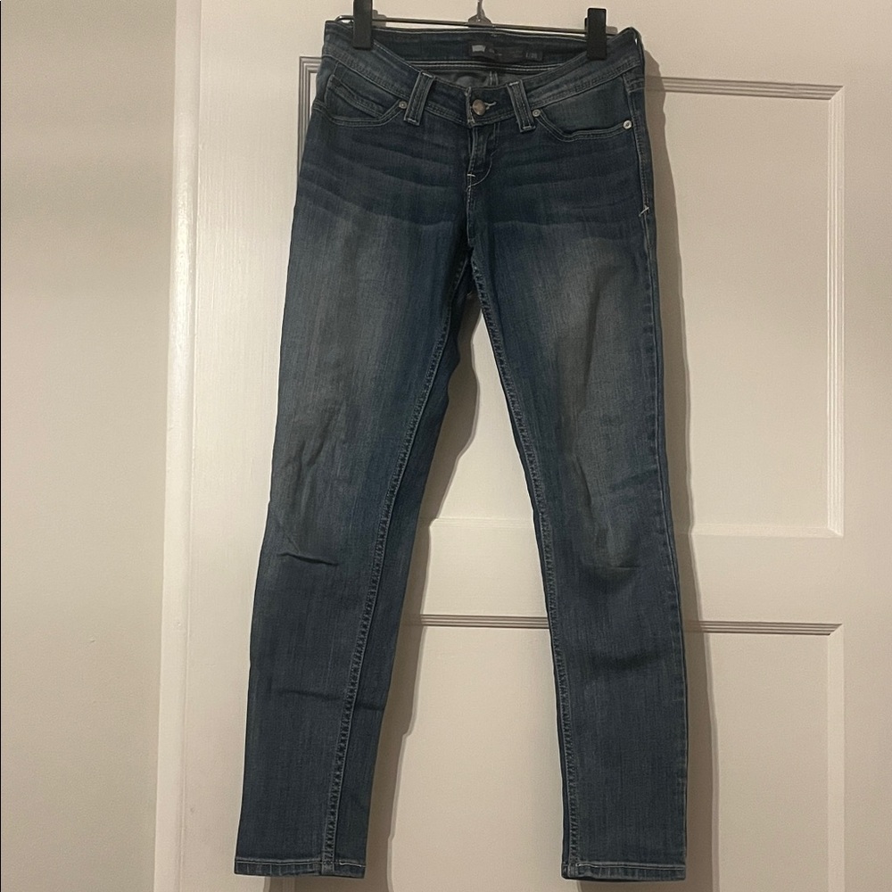 Levi’s demi curve low rise skinny jeans